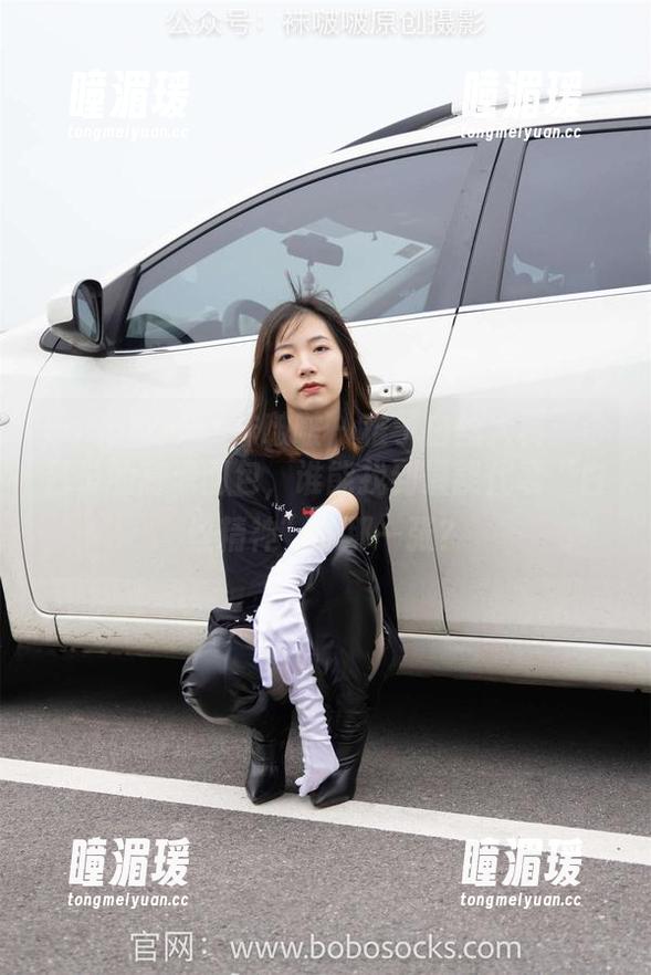BoBoSocks袜啵啵-稚予 BoBoSocks袜啵啵 - 稚予白丝大赛:今日份的高清图包,谁能找到最能代表“白丝精神”的那一张?