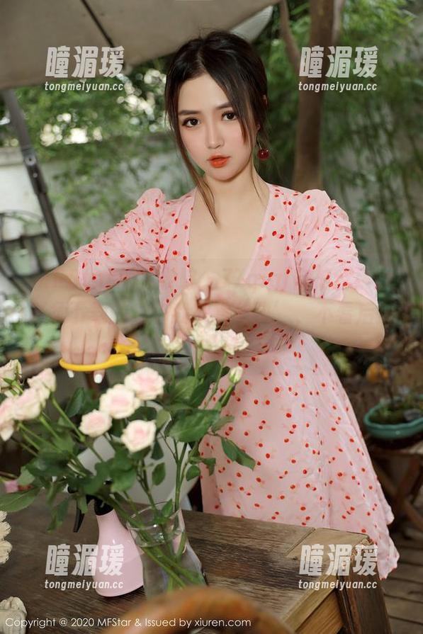 MFStar模范学院 - 77qiqi自拍全集：必须下载的‘自我欣赏秘诀’，不看后悔哦！