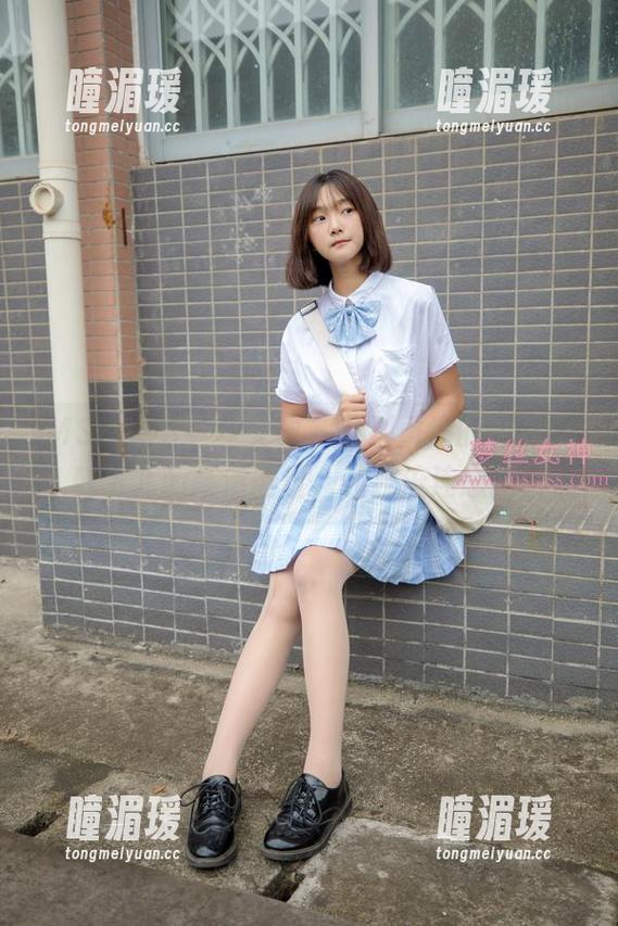 MSLASS梦丝女神-韩飞儿 MSLASS梦丝女神 - 久别重逢的幻梦,韩飞儿的高清肉丝,让我流连忘返!