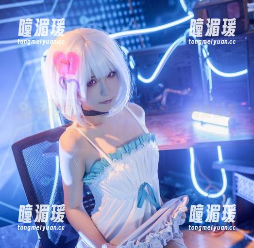Quan冉有点饿和她的校园日常–高清合集，到底能不能找到好吃的？
