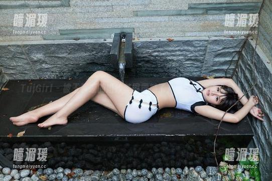 TuiGirl - 被王馨瑶的婚纱美图震撼了，私拍也能这么撩人？