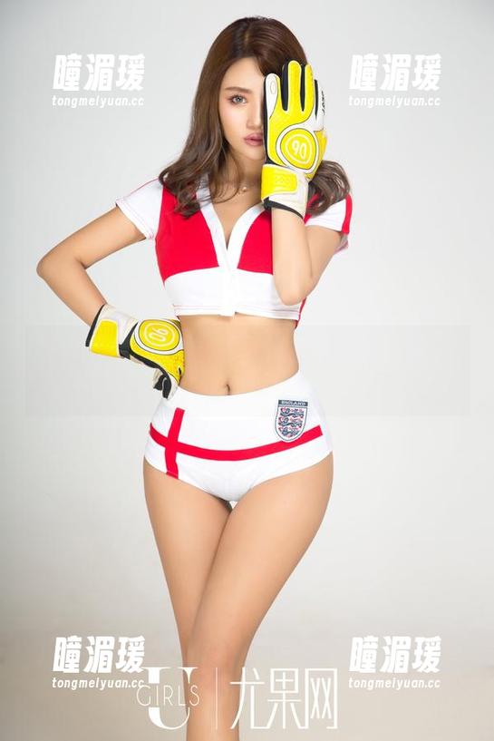 UGirls尤果网 - 黛熙儿的在线礼服秀：美图照样能让人目不转睛！