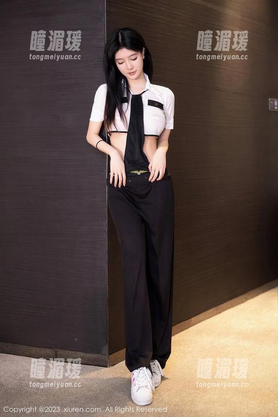 Xiuren秀人网 - 朱可人出来玩！学妹写真集精选，带着一点小心机