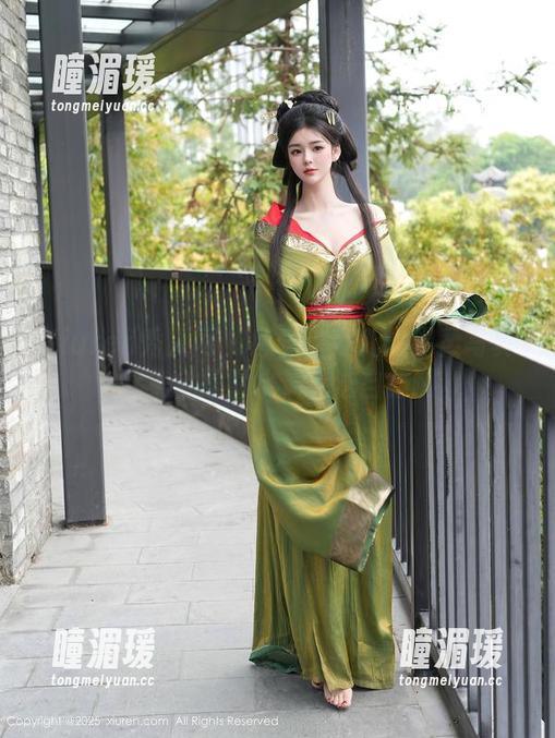 Xiuren秀人网 - 感觉朱可儿的温柔写真合集全是露水，无法自拔啊