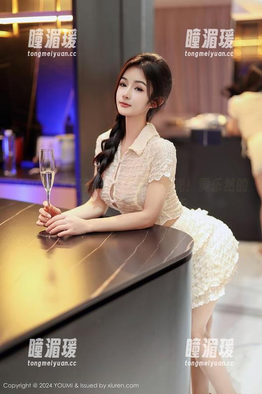 YouMi尤蜜荟 - 最新套图曝光！黄乐然的搭配水平甩我好几条街。