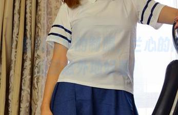 pans - 看似简单的制服，兰心的高清作品却意外地好看！
