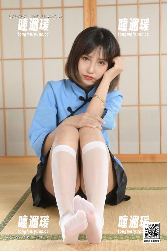 丽柜-兔子 丽柜 - 兔子的在线牛仔裤里丝图片,喵是什么神奇的搭配?