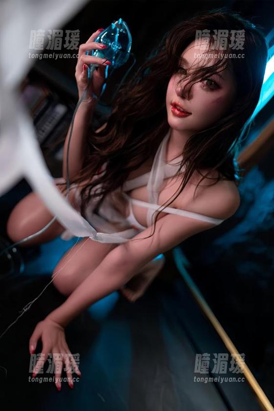 于芷晴 微密圈 - 于芷晴,这次又将她的美足作品带来,分享?不,是诱惑!
