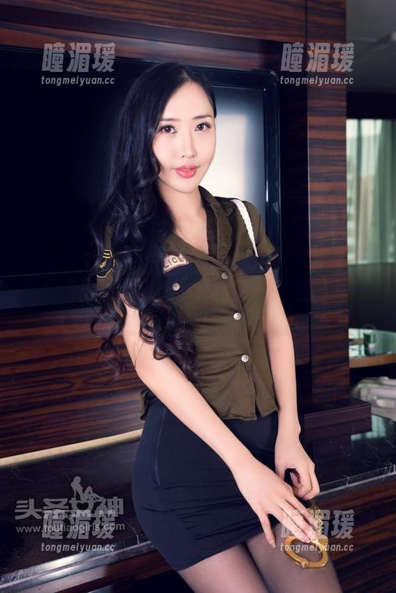 头条女神 - 娜依灵儿的教室合集，适合所有想要逃课的孩子们，快来下载