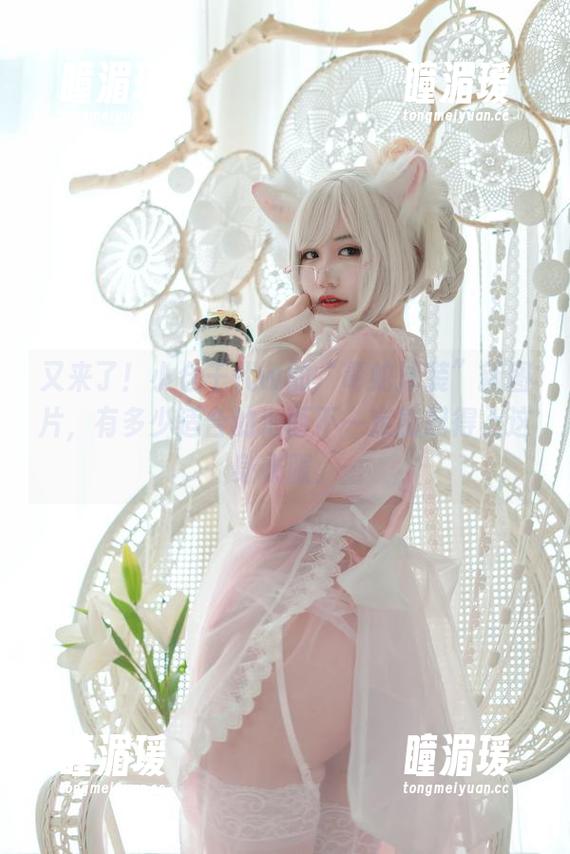 小仓千代w 又来了!小仓千代w的“毒蛇泳装”新图片,有多少适合的泡面不一定能配得上这身衣服。