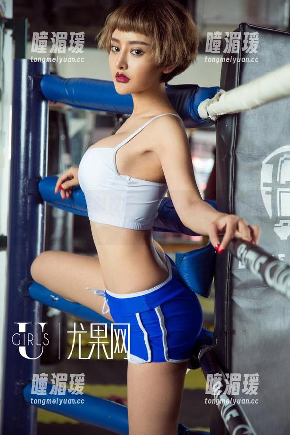 尤果网 - 定制校服，Mikka涵涵穿出不一样的青春