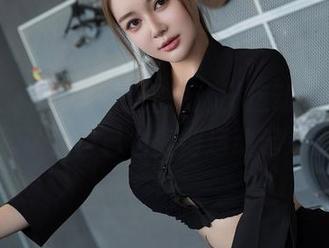 星颜社 - 图包里的潘思沁，运动姿态让我恍惚认为自己也变得运动起来了！