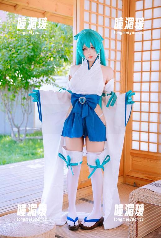 樱井小莜的辉夜巫女：cos的过程比结果还精彩！