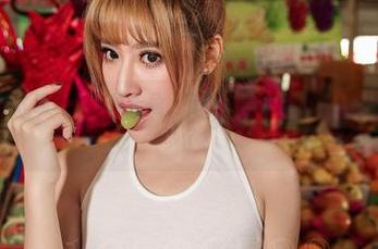 爱丝 - 汇聚了索菲的灰丝作品，有种说不出的吸引力…是不是我想多了？