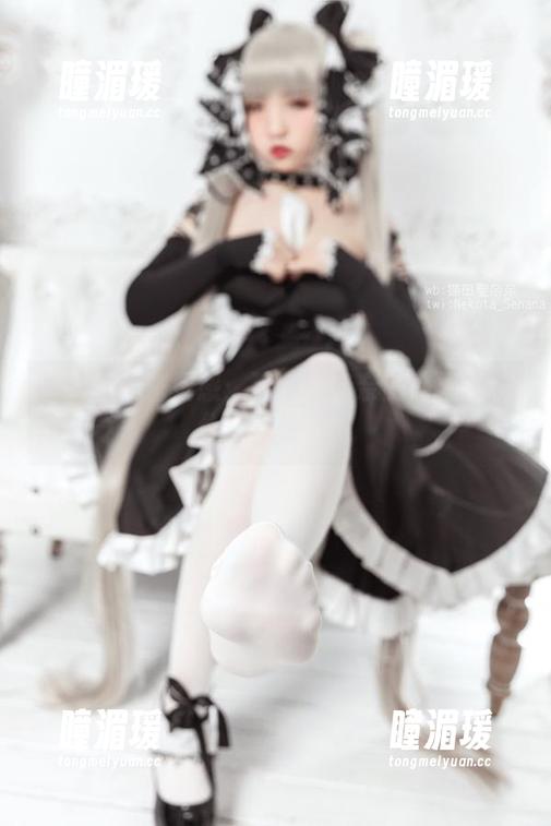 今天的穿搭灵感：猫田圣奈奈的高清丝袜分享，绝了！