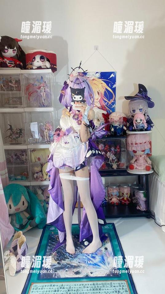 长腿图库大公开，白栎Shirly又要在这里展现她的美腿大作战了！