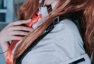 在深巷中迷失的女仆，白莉爱吃巧克力带你走进原理猪的专属午茶时光！