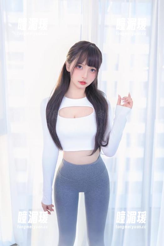 下载提前预定，神楽坂真冬的电子相册告别沉闷，开启狂欢血小板特展！