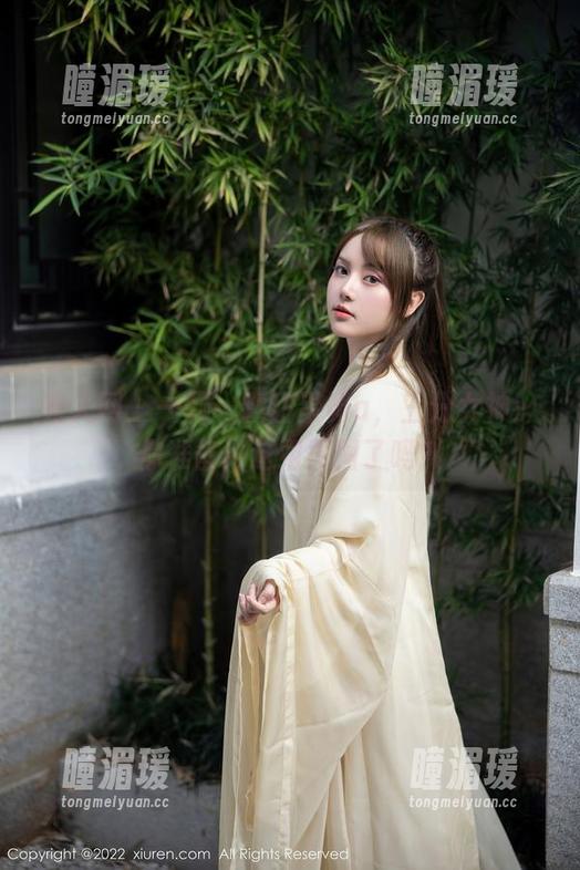 秀人网 - 一颗一颗甜蛋黄a，三分女神：你准备好这组原图了吗？