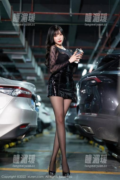 秀人网 - 汐汐baby的私房时光：连体衣的嘲讽之美
