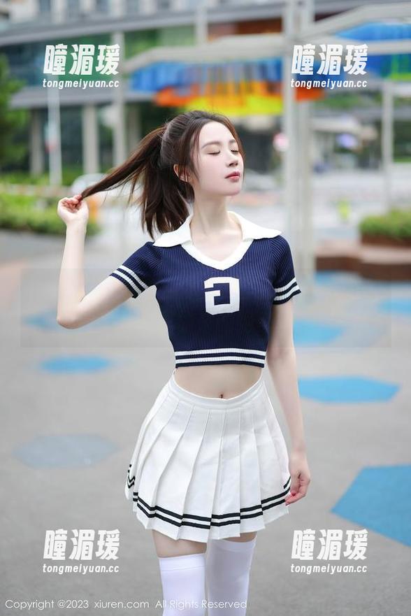 秀人网 - 这组金小依比基尼的图片，精选得像是从哪里偷来的绝密资料呢？