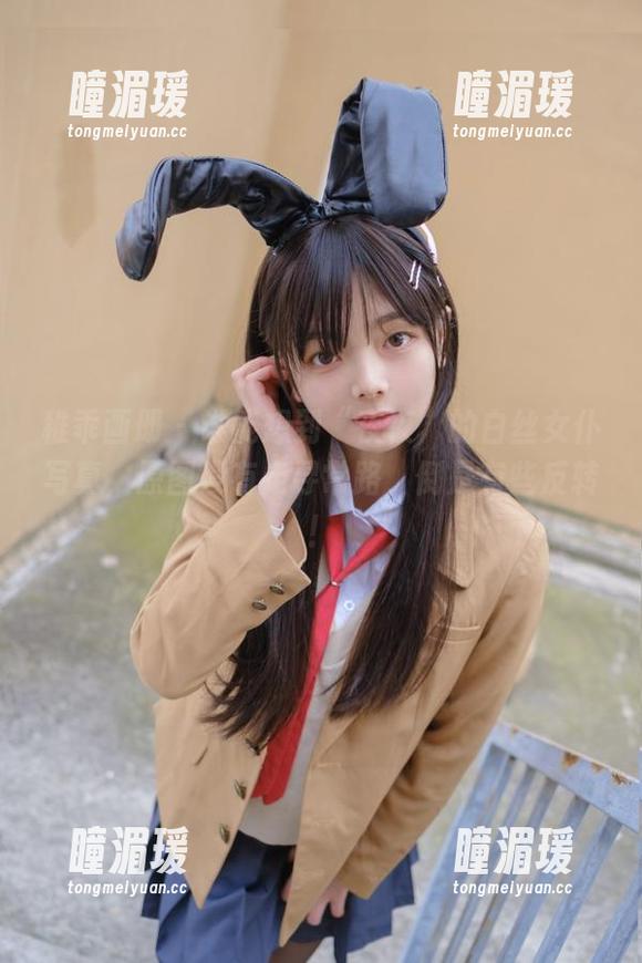 稚乖画册-夜夜 稚乖画册 - 谁能想到“夜夜”的白丝女仆写真,原图没有走寻常路,倒是有些反转!