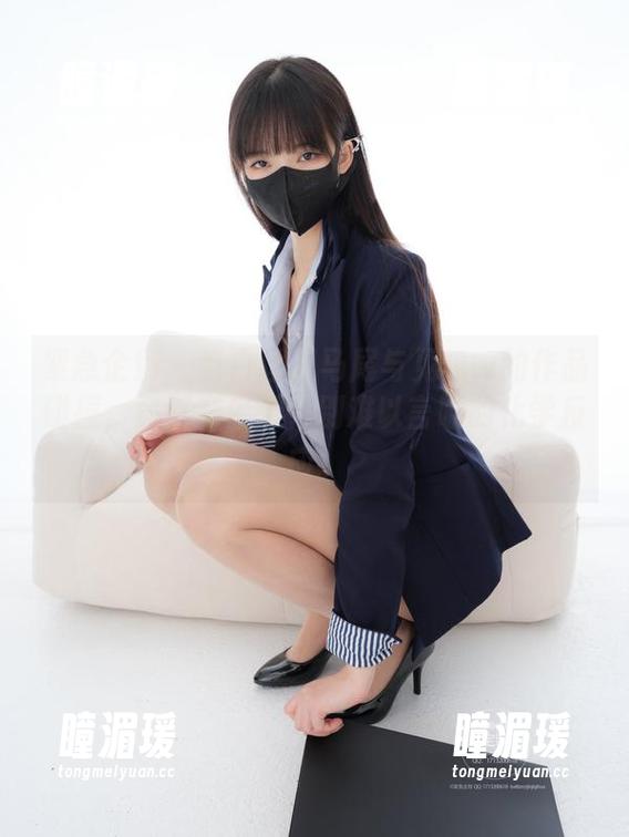 紧急企划 - 当白丝双马尾与见希w的作品碰撞，竟然产生了特别难以言喻的化学反应。