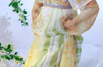 绮梦摄影 - 子涵的双马尾：私人影像，谁说马尾不可以叛逆？