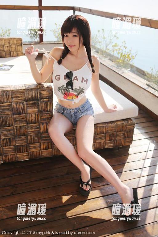 美媛馆 - Barbie可儿的校服图包：别让条纹吞噬了你的灵魂！