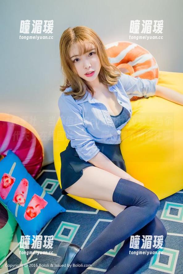 菠萝社 - 当柳侑绮Sevenbaby遇上马尔代夫，在线图片一堆，眼睛都不知道往哪里放了！