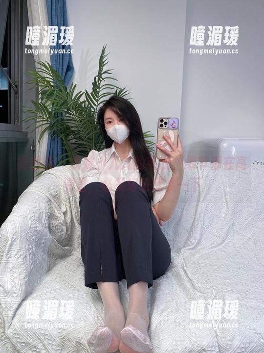 微密圈 - 软妹小九九的毛衣，细节都在高清里，必须好好欣赏一下